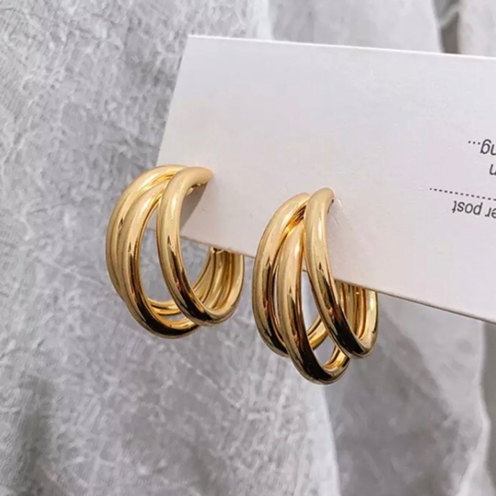Just In! 🆕 CLEO Golden Hoops Earrings